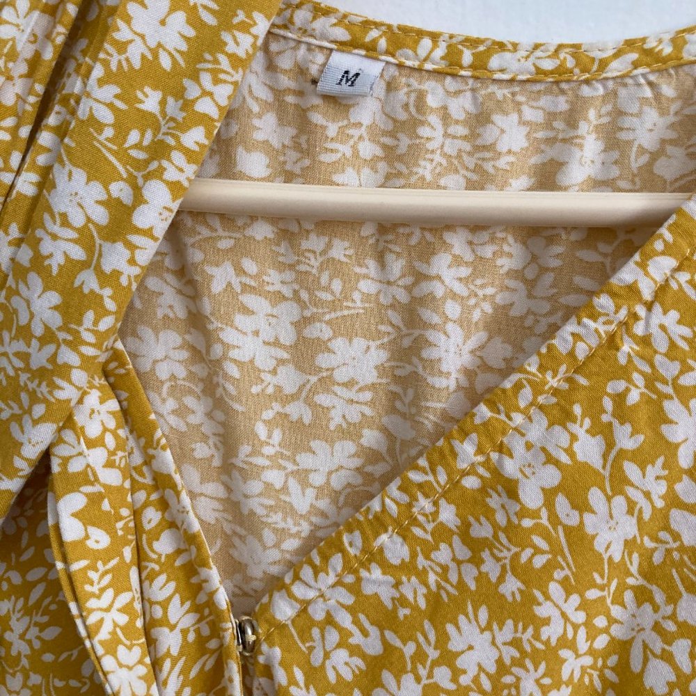 Yellow floral wrap dress - Picture 4 of 4